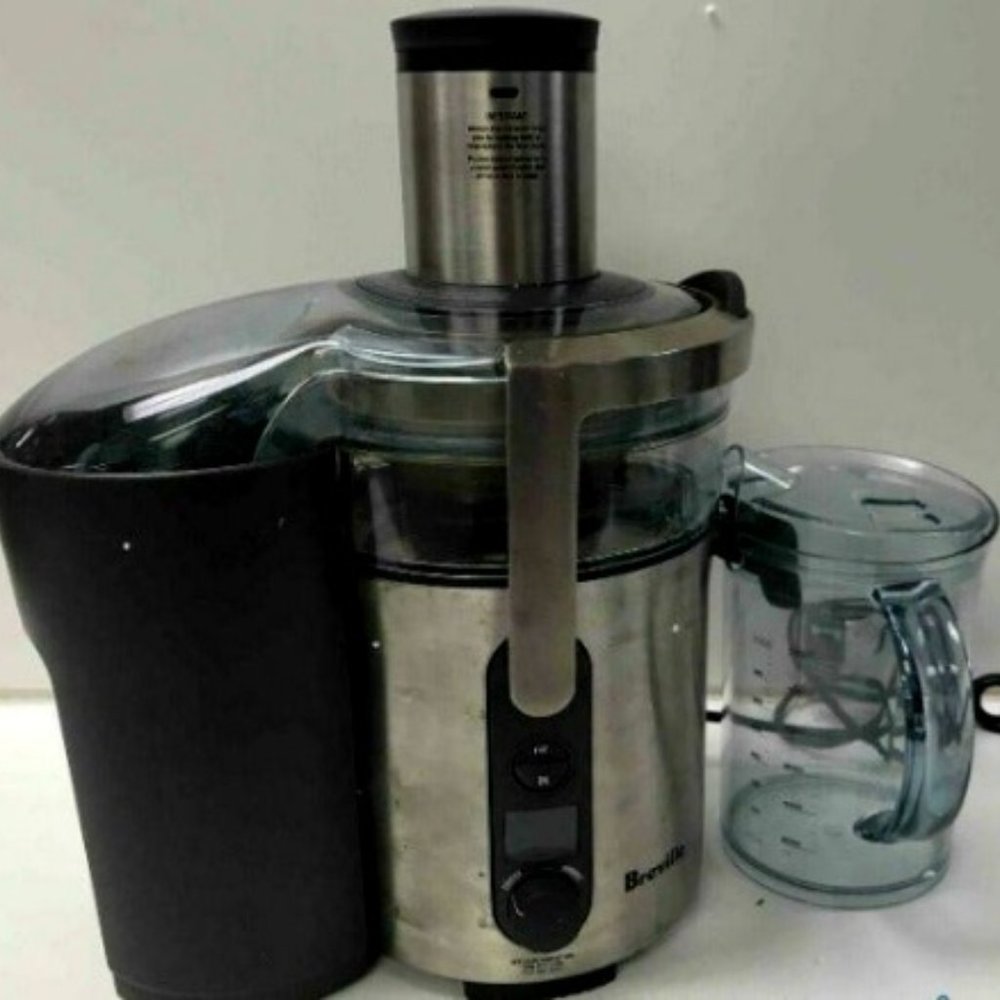 Breville BJE510XL Juice Fountain Juicer Multi-Speed 900-watt Model BJE510XL